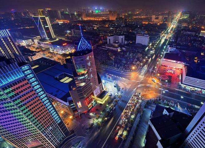 唐山，钢铁雄心的崛起之路